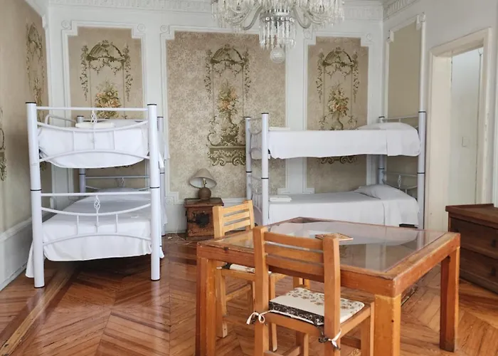 Anys Hostal