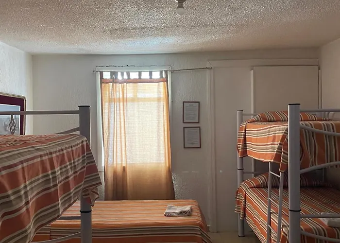 Anys Hostal Guest house Mexico City