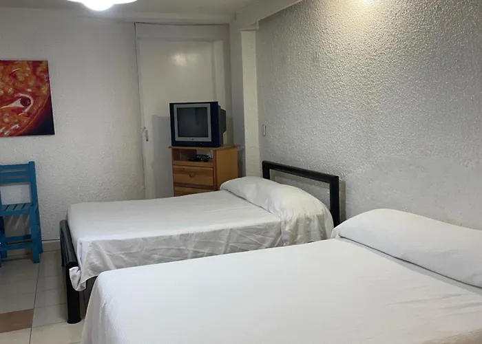 Guest house Anys Hostal Mexico City