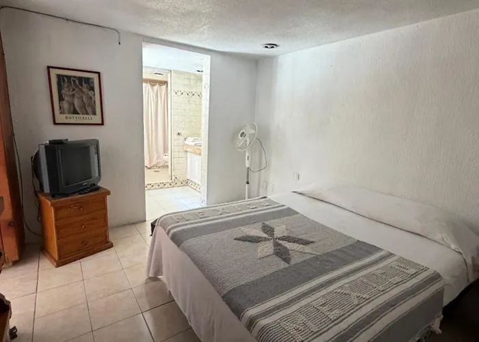 Anys Hostal
