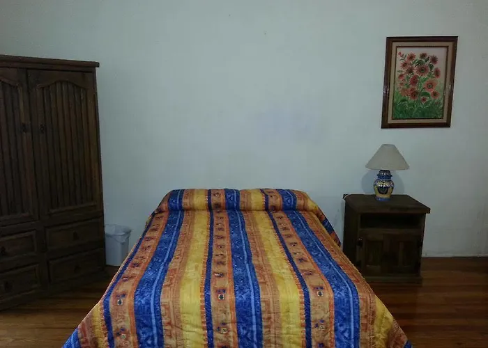 Guest house Anys Hostal